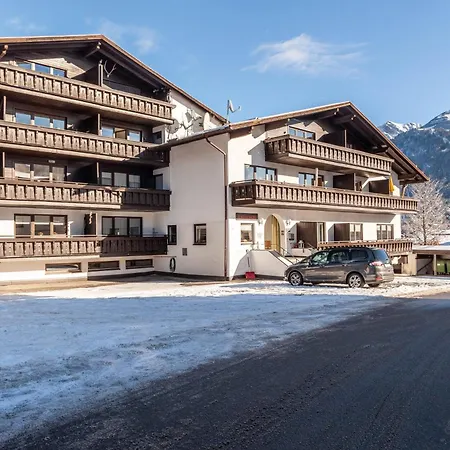 Haus Excelsior 22 Seefeld w Tirolu